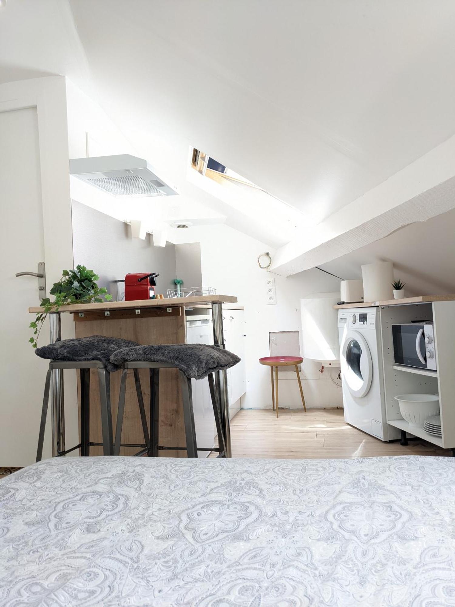 Cosy Lys - 1ch - Centre Bosquet & Clemenceau Apartamento *